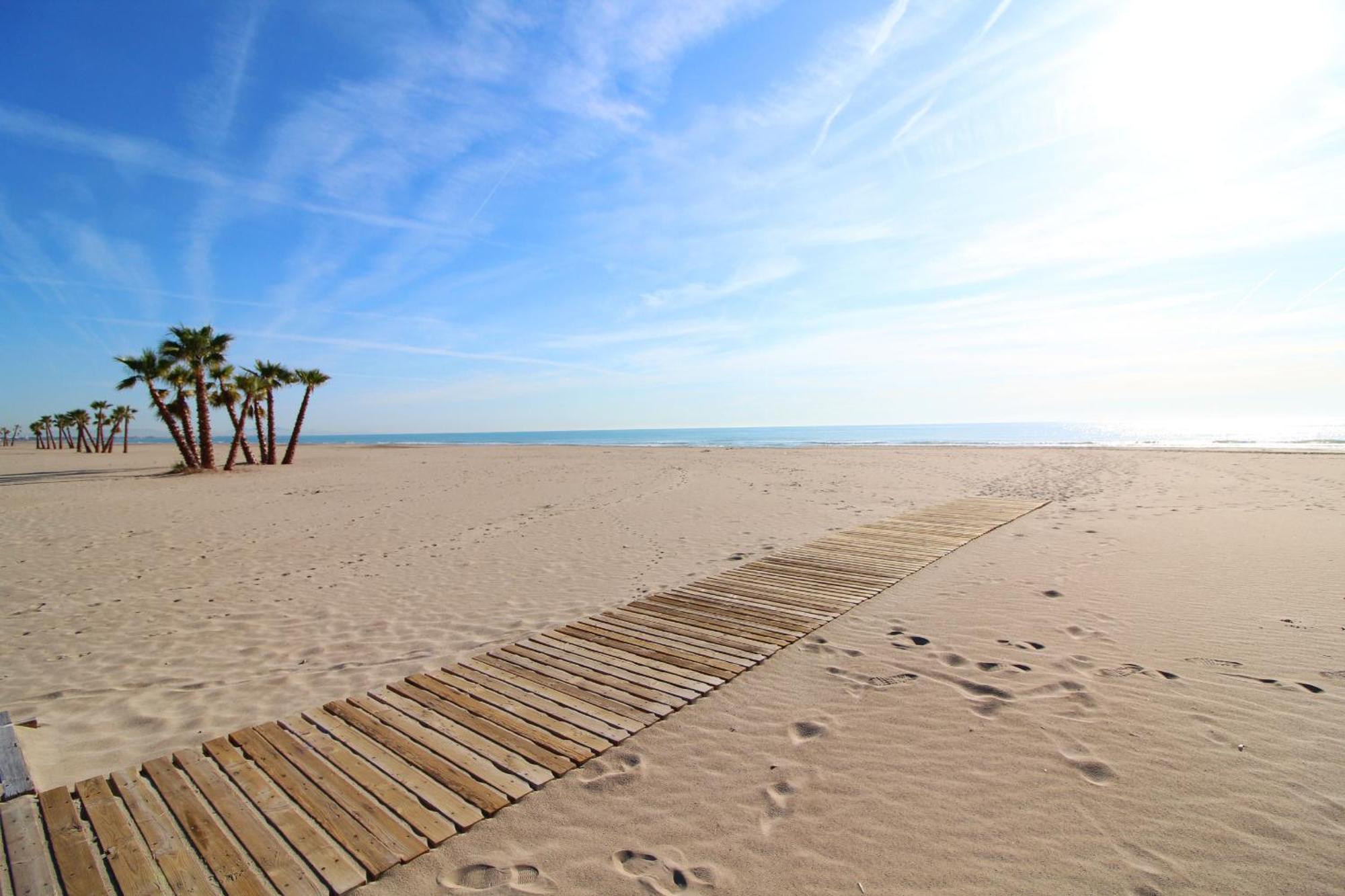 Global Properties, Apartamento Con Terraza Y Vistas Al Mar Y A La Montana Canet d'En Berenguer Exterior photo